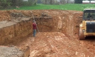Выкопать котлован под фундамент в Ярцево - от 2563 руб. | 2Землекопа-Рцв
