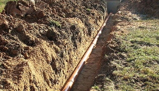 Копка траншей для водопровода в Ярцево: цена за метр от 923 руб.
